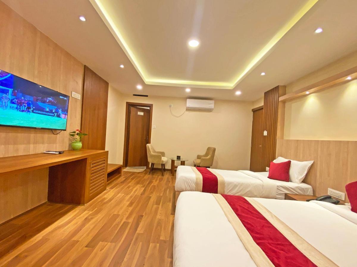 Hotel Nilakantha Pvt. Ltd Kathmandu Exteriör bild