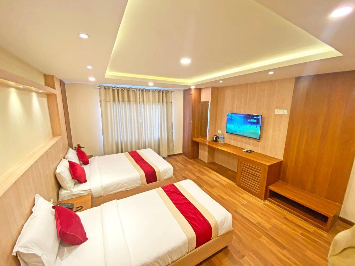 Hotel Nilakantha Pvt. Ltd Kathmandu Exteriör bild