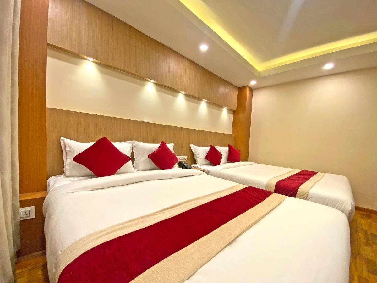 Hotel Nilakantha Pvt. Ltd Kathmandu Exteriör bild