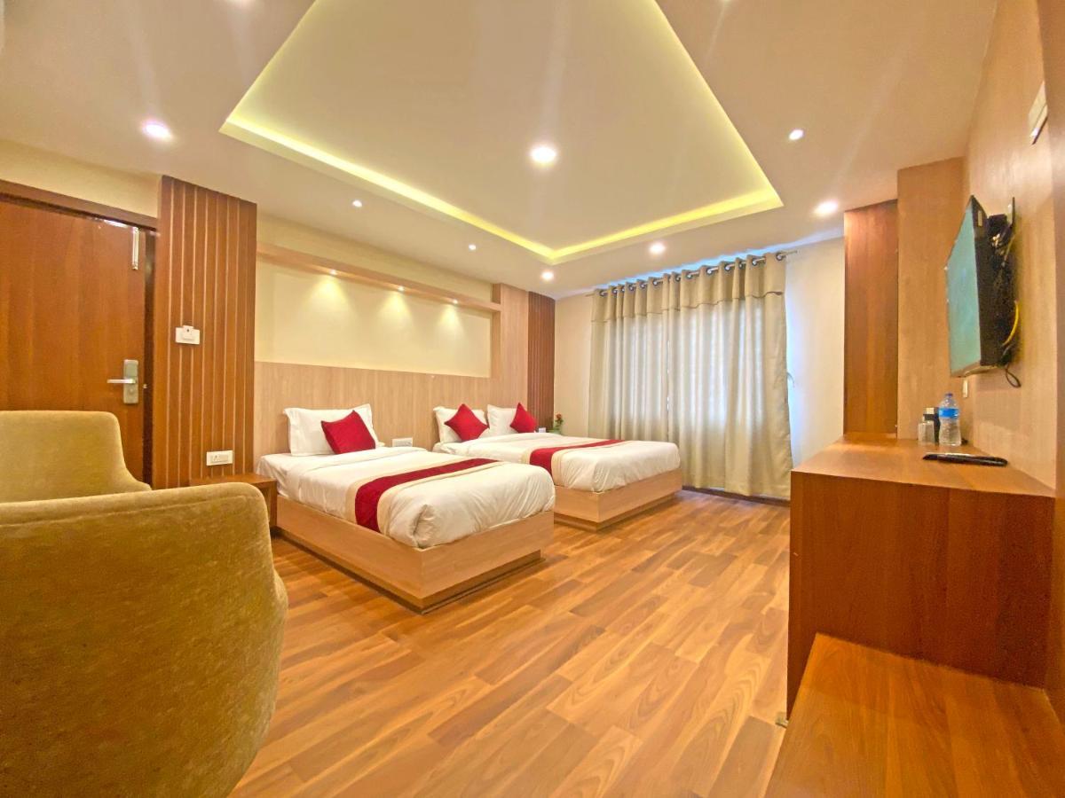 Hotel Nilakantha Pvt. Ltd Kathmandu Exteriör bild