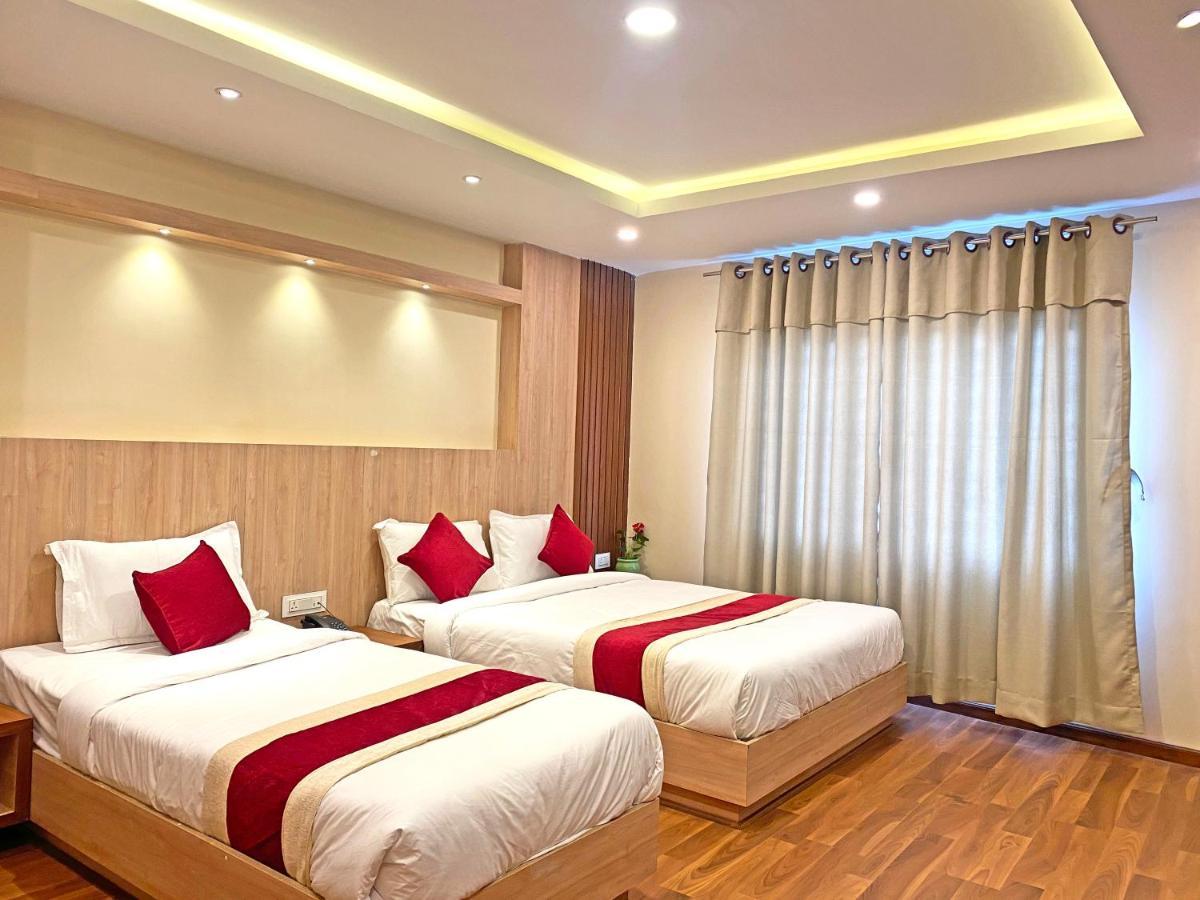 Hotel Nilakantha Pvt. Ltd Kathmandu Exteriör bild
