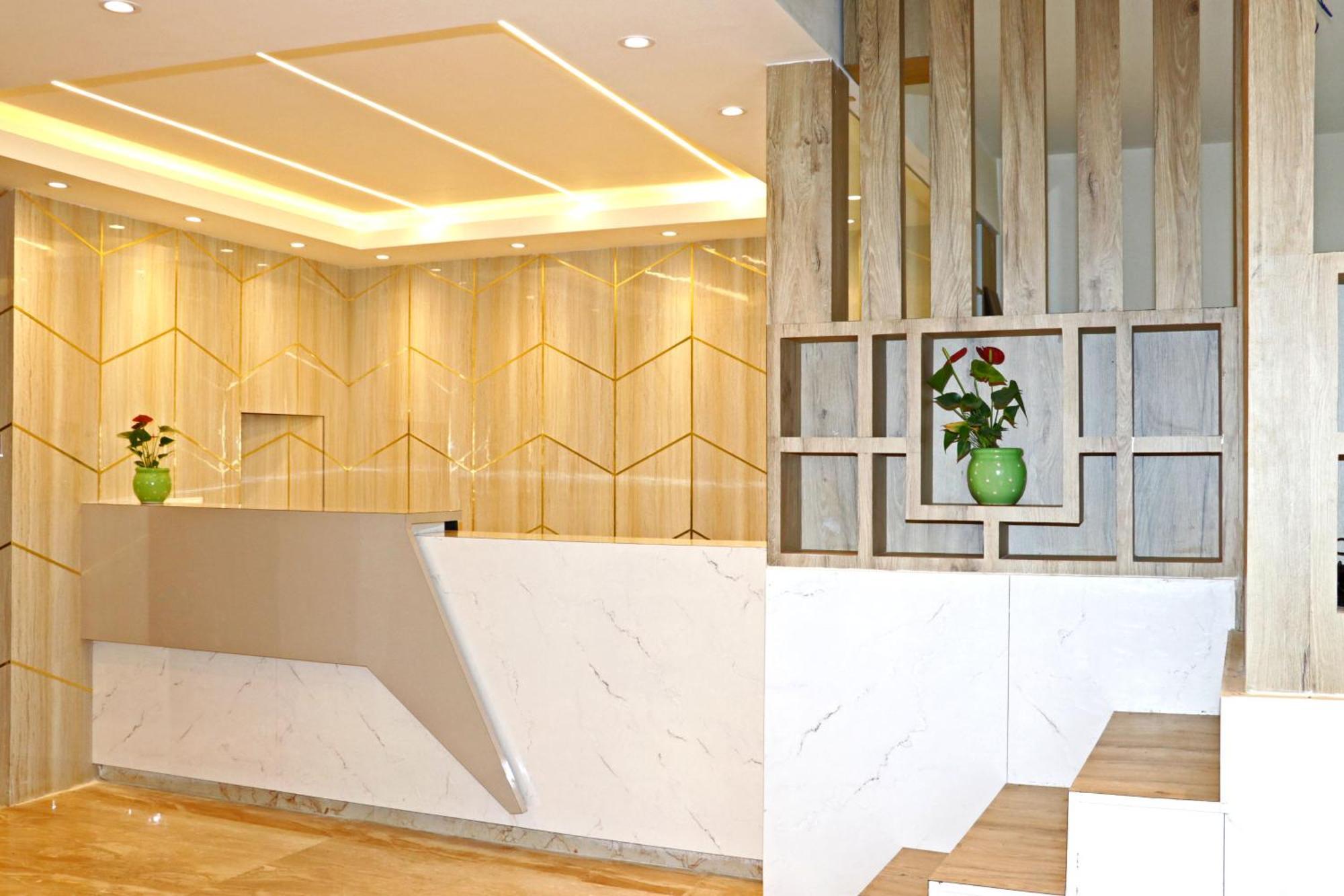 Hotel Nilakantha Pvt. Ltd Kathmandu Exteriör bild