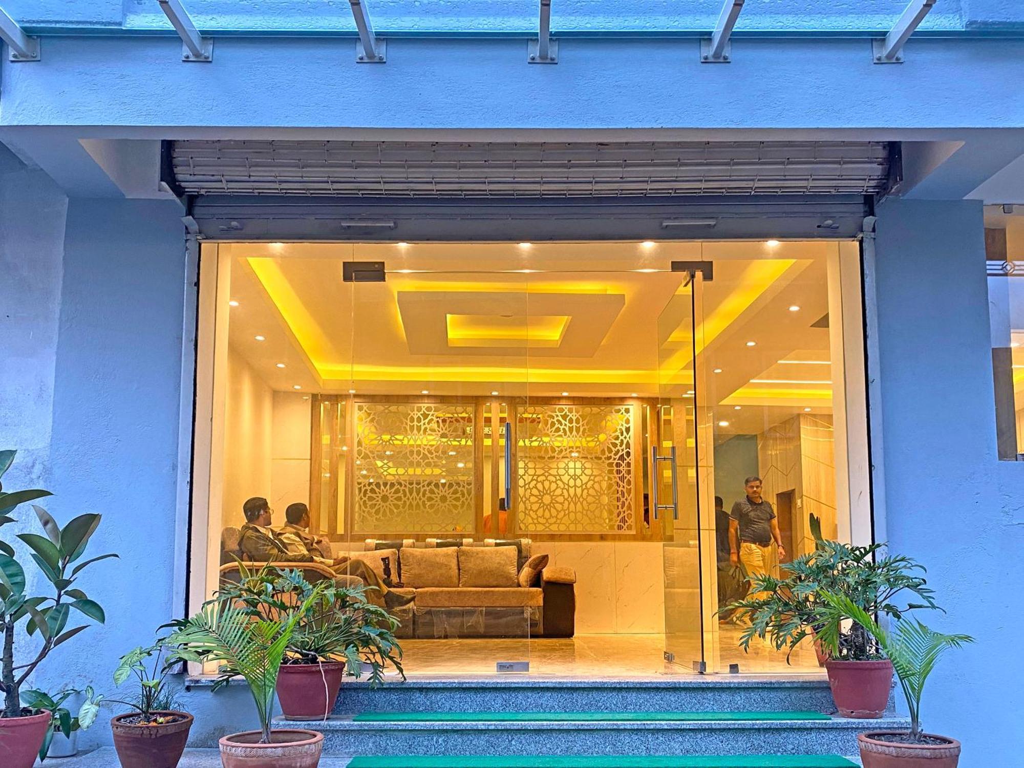 Hotel Nilakantha Pvt. Ltd Kathmandu Exteriör bild