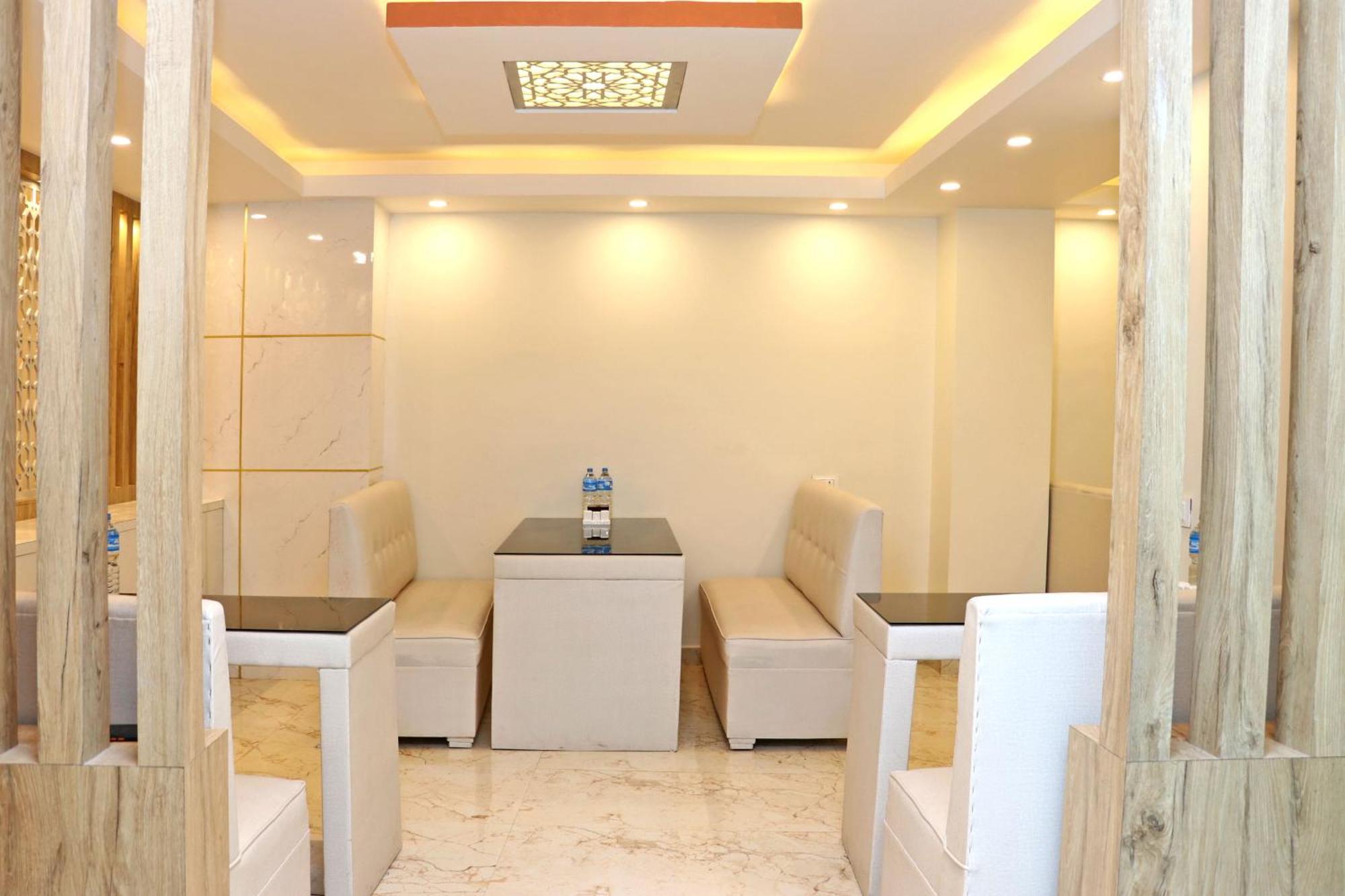 Hotel Nilakantha Pvt. Ltd Kathmandu Exteriör bild