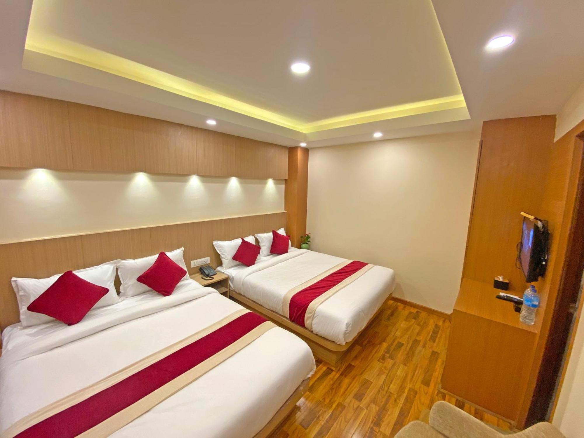 Hotel Nilakantha Pvt. Ltd Kathmandu Exteriör bild