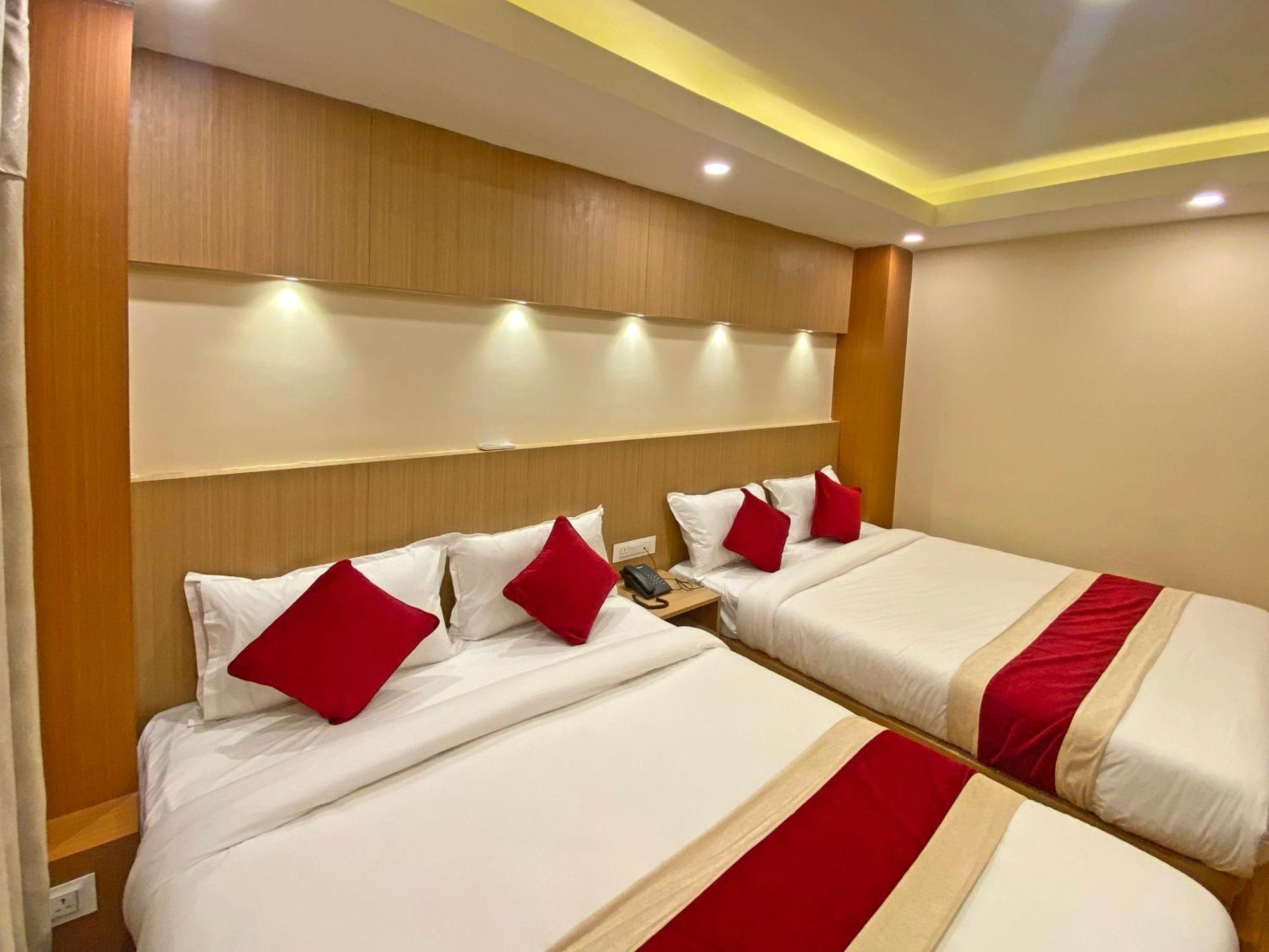 Hotel Nilakantha Pvt. Ltd Kathmandu Exteriör bild